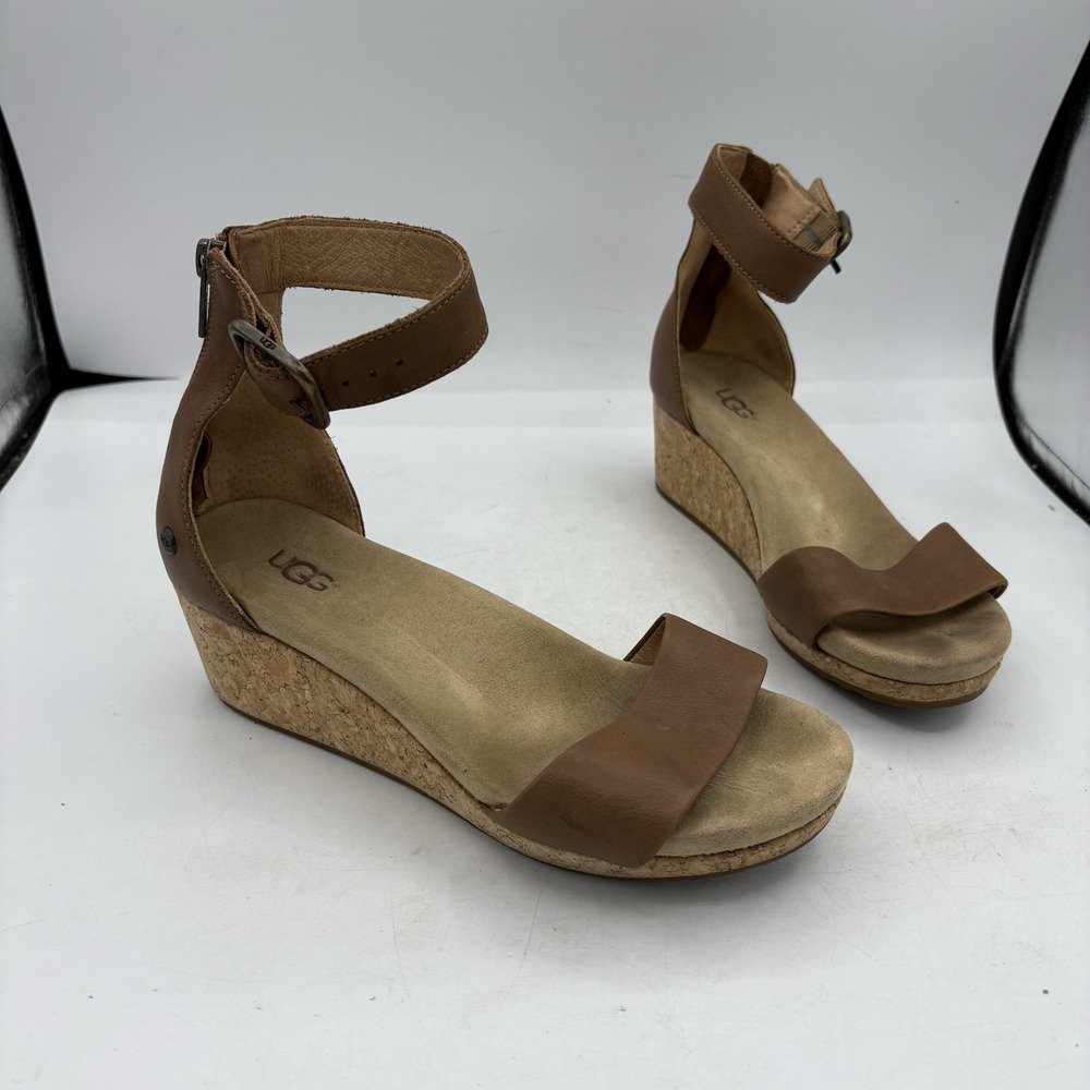 UGG Sandals Womens Size 7 Zoe II 2 Cork Wedge Heel Ankle Strap Leather Brown